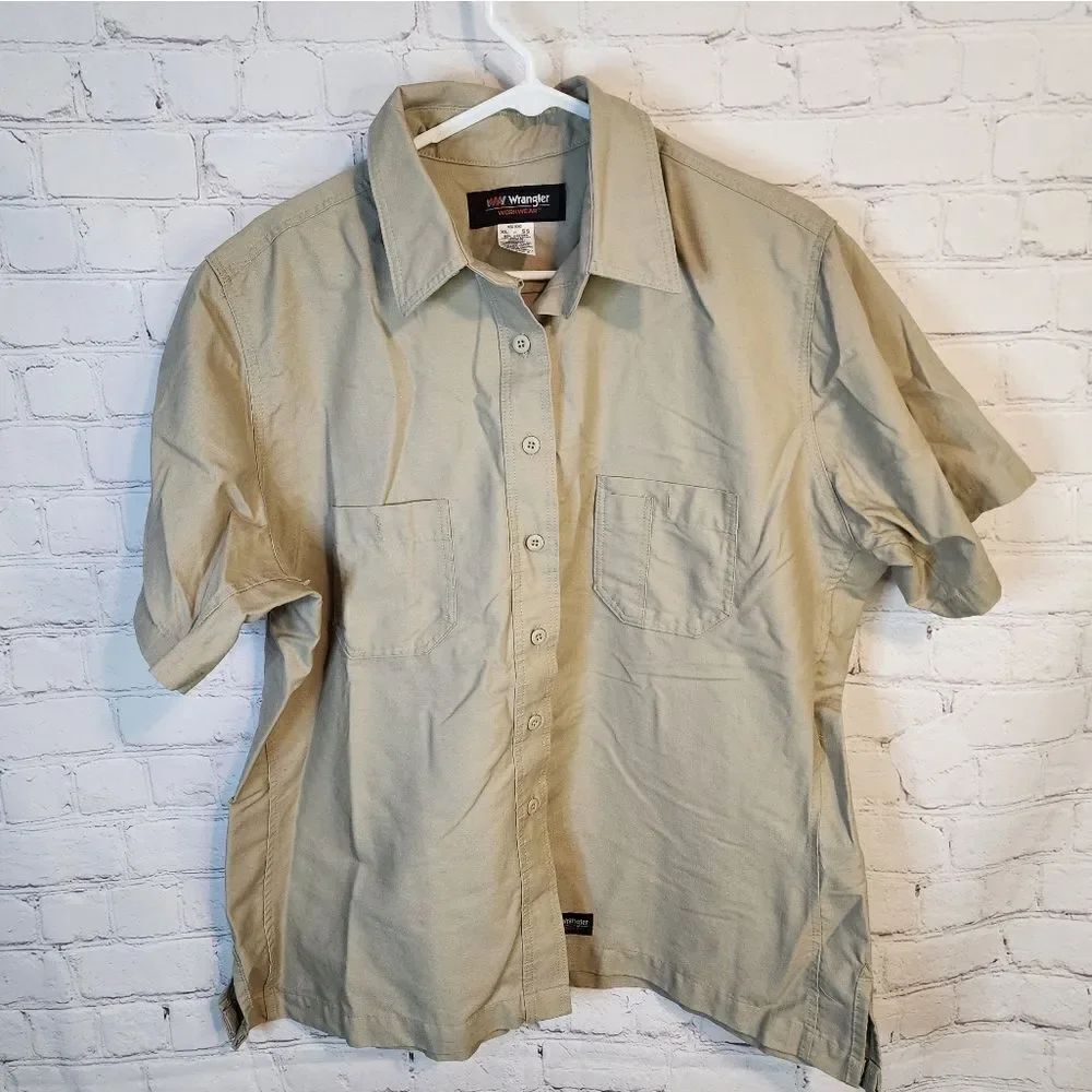 Men's Wrangler Workwear button-down shirt, size XL